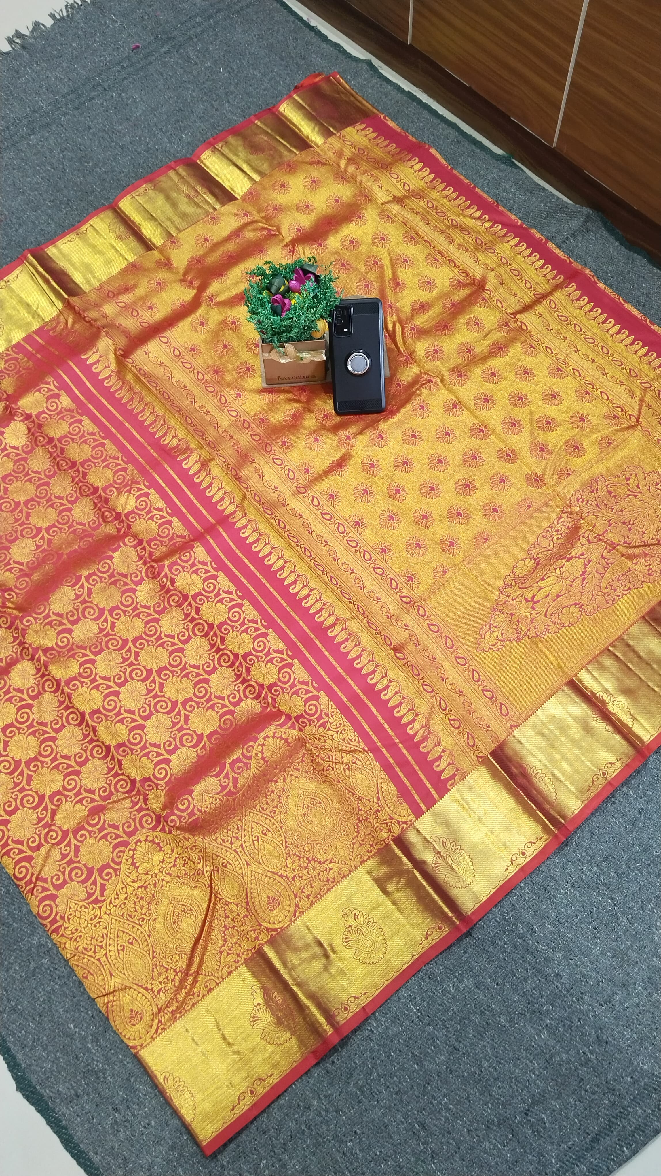Tangail Saree